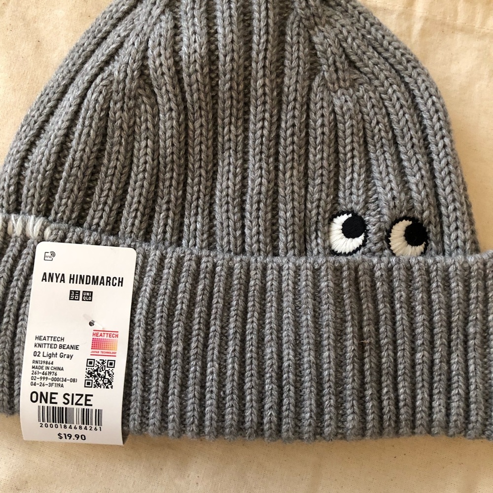 New with tags Uniqlo Anya Hindmarch Knit Hat Grey
